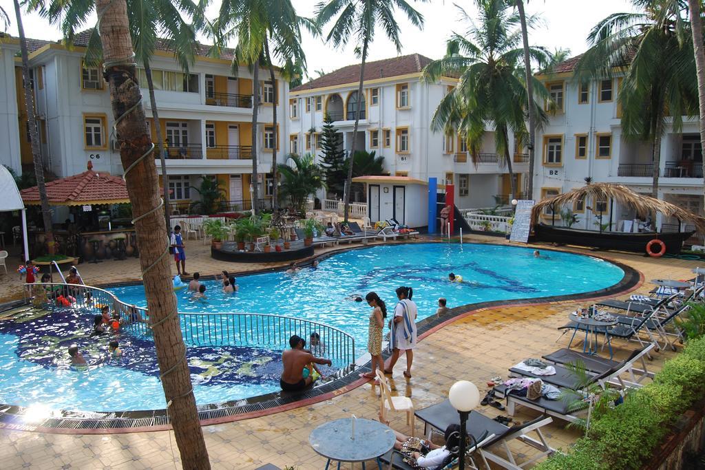 Alor Grande Holiday Resort Кандолим Экстерьер фото