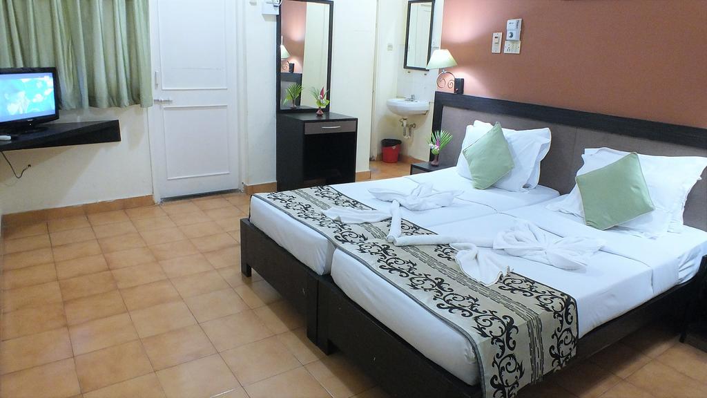 Alor Grande Holiday Resort Кандолим Экстерьер фото